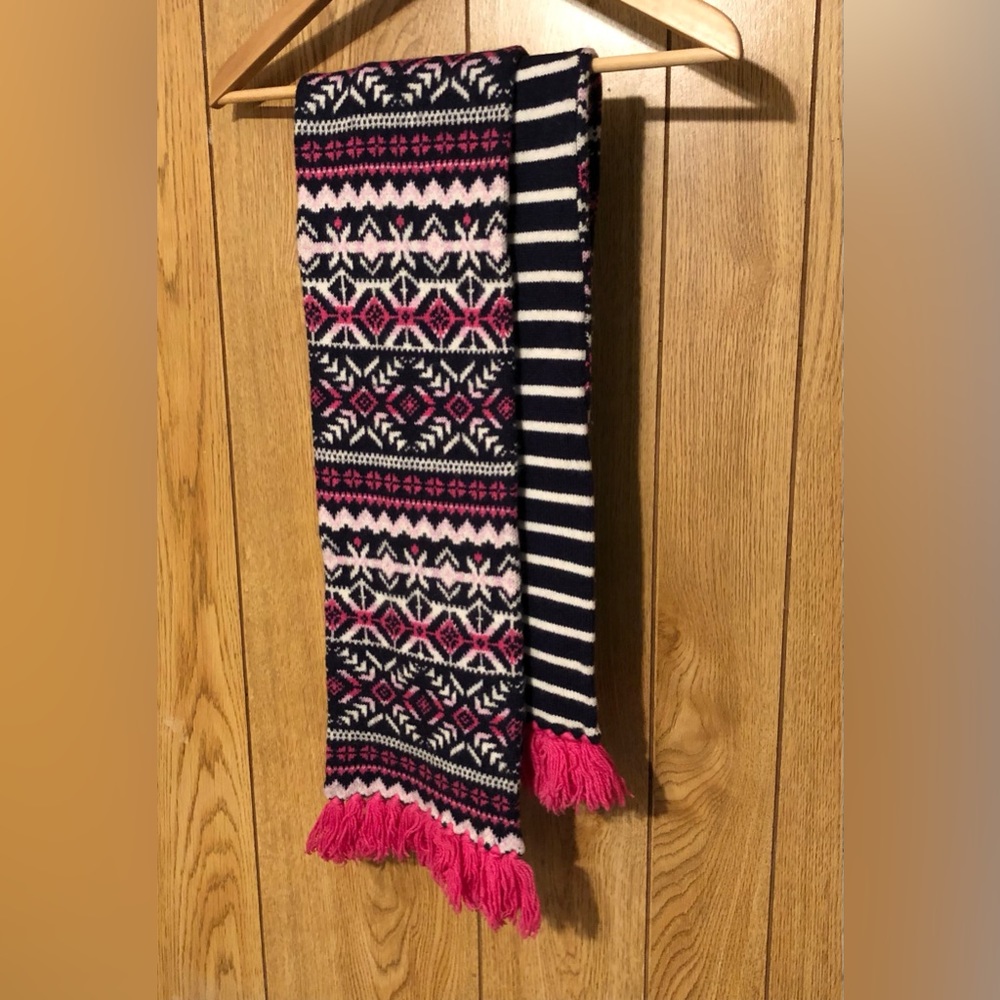 Vineyard Vines Fair Isle Snowflake scarf